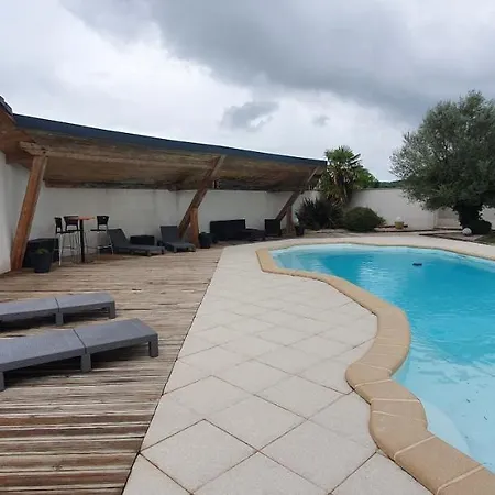 L'ecrin Des Pyrenees - Tarbes Apartment *