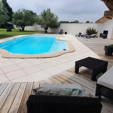 L'ecrin Des Pyrenees - Tarbes Apartment